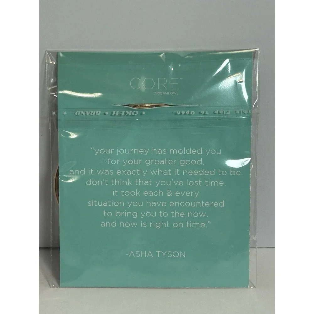 New in Package Origami Owl‎ Core Renewal Rose Gold Tear Drop Bangle Bracelet